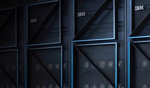 IBM опровергает скорый отказ от AIX