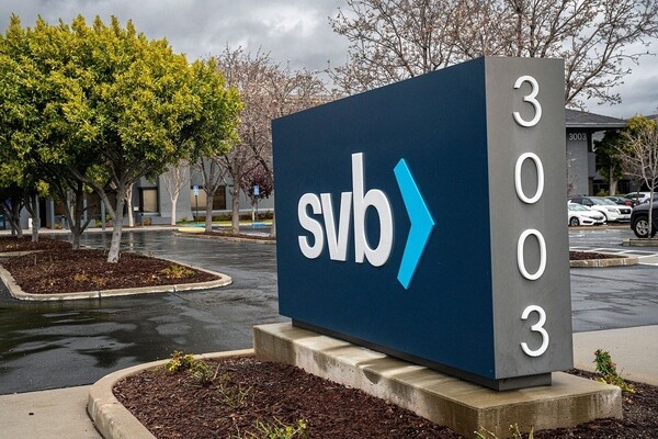 Соцсети способствуют распространению паники среди клиентов банков