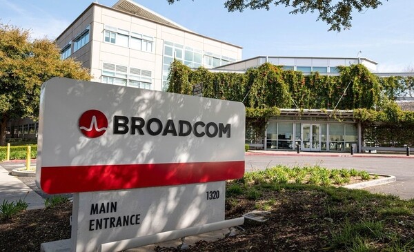 Английские антимонопольщики обеспокоены возможной сделкой между Broadcom и VMware