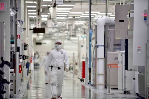 Intel готовится производить процессоры архитектуры Arm на своих заводах