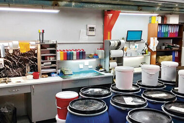 Аккуратная работа Acolor