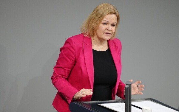 МВД Германии проверяет китайские электронные компоненты в сетях связи 5G