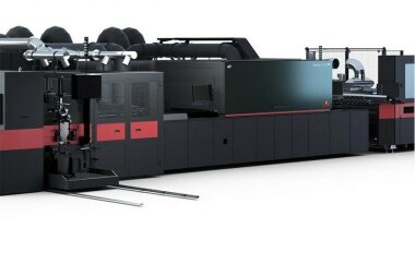 Однопроходный струйный принтер Nozomi 14000 SD на выставке FESPA Global Print Expo 