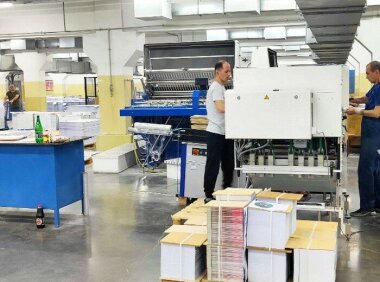 В России нет полноценной замены европейским краскам и нитям для книг