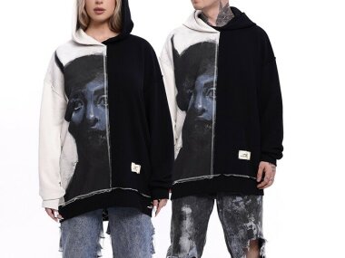 Еще раз про коллаборации: «ТВОЕ» и художник Макс Борисов выпустили лимитированную коллекцию одежды