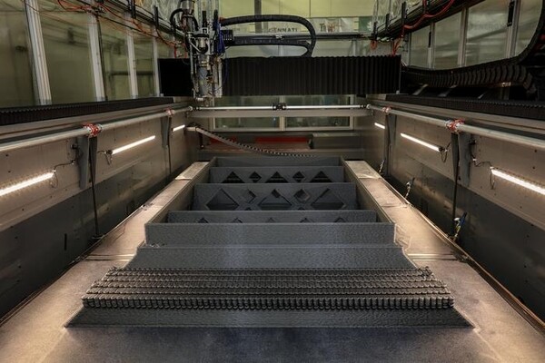 Формы для бетонных отливок выгоднее печатать, чем изготавливать из дерева