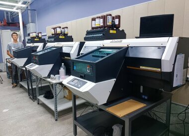 УФ-принтер Mimaki UJF-3042 MkII стал 16-м станком «Смарт-Т» в РПК IZBA (Ташкент)
