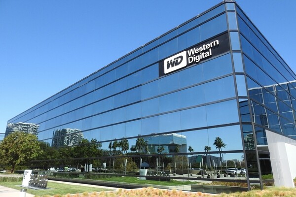 От Western Digital отделяется подразделение флеш-памяти