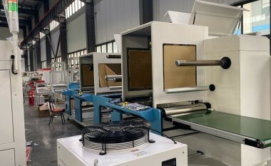 Golden Laser LC700:  лазерная высечка в среднем рулоне