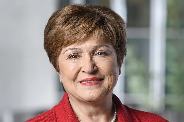 МВФ: ИИ повлияет на 40% рабочих мест в мире