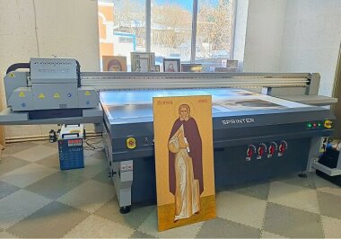 «Смарт-Т» установила УФ-принтер Sprinter TC-CF2513 в Свято-Троицкой Сергиевой Лавре