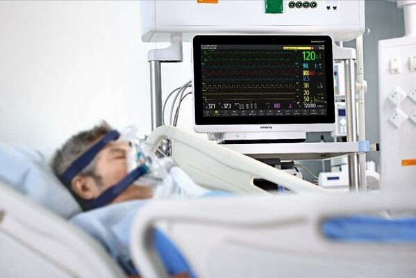 Врачам не хватает навыков для применения инструментов ИИ в работе