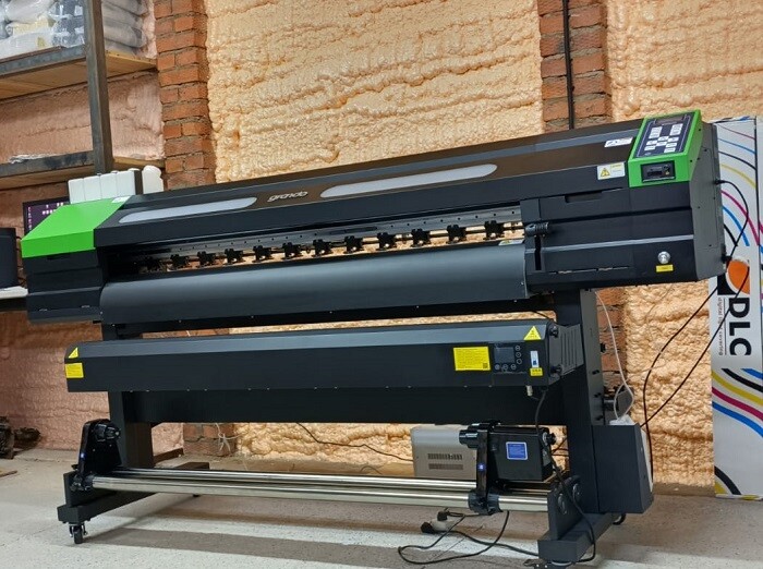 «Технографика» установила экосольвентный принтер Grando 1601S