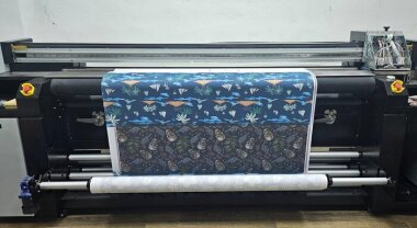 «Алларт Сервис» установила текстильный принтер COLORS SR 2200 на производстве фабрики «Феникс»