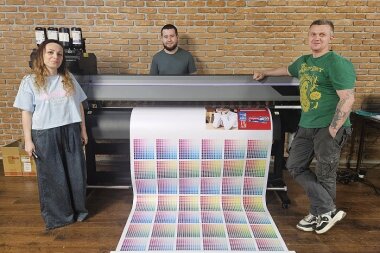 «Смарт-Т» установила принтер Mimaki JV100-160 в Easy Pro Solutions из Ташкента