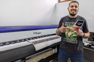 УФ-принтер, плоттер и ламинатор установила «КОВЧЕГ» в «Проджект-М» из Курска