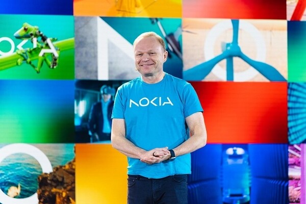 В Nokia организовали первый в мире телефонный звонок с эффектом объемного звука