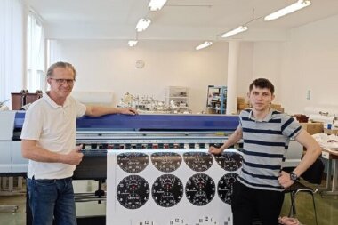 Смарт-Т установила рулонный УФ-принтер ARK-JET UV 1802 в Чистополе