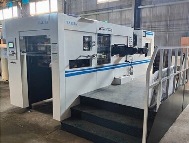 Автоматический пресс для высечки установлен в подмосковной типографии «Парадиз»