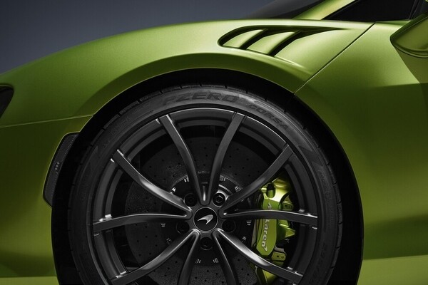 Bosch и Pirelli разрабатывают интеллектуальные шины