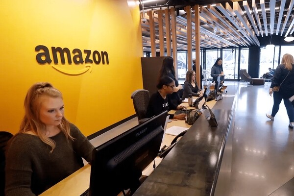 Сотрудников Amazon обязали работать в офисе
