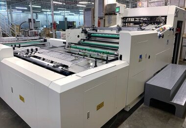 Машина для роспуска карт UANCHOR FQ1020B установлена в Твери