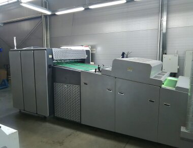 УФ-лакировальная машина SHM формата A1 заработала в ПК «ВМС-Принт»