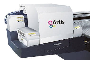 Флагман планшетных Artis