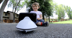 Робот Botiful будет следить за вами через Skype