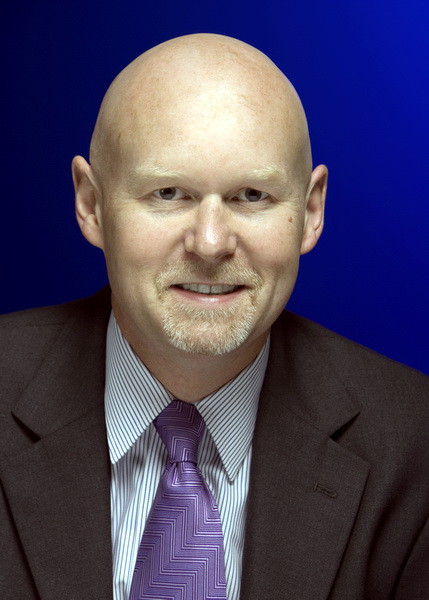 Дуглас Эдвардс назначен вице-президентом Eastman Kodak