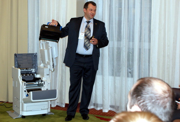 Революция продолжается – теперь с белыми и прозрачными