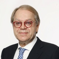 Председателем совета Ahlstrom назначен Роберт Альстрём