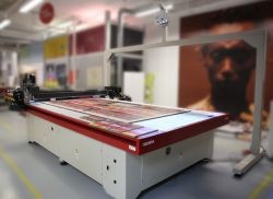 На FESPA-2015 состоится европейский дебют автоматического режущего плоттера Acorta 