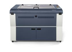 Polar Mohr создала цифровую резальную машину