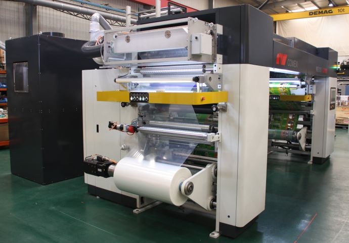 Comexi Group покажет Labelexpo Europe ламинатор Comexi Nexus L20000 с клеем на водной основе