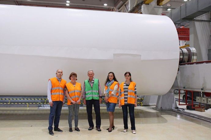 Путешествие на родину мелованной бумаги Omega и Magno