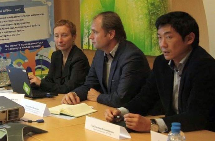 «Бумажный БУМ» поможет сохранить деревья