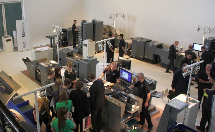 London Calling 2015: открытый офис Duplo International