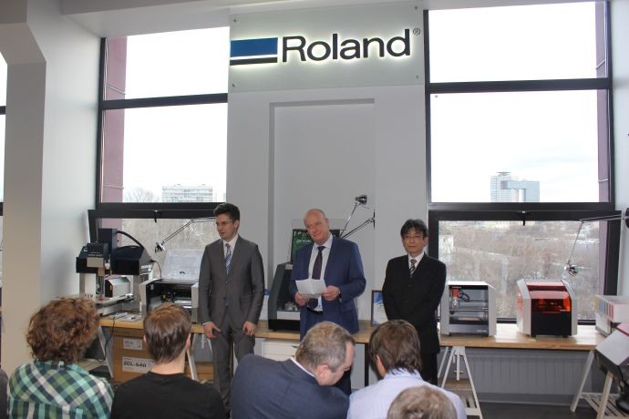 Окончательная локализация Roland DG