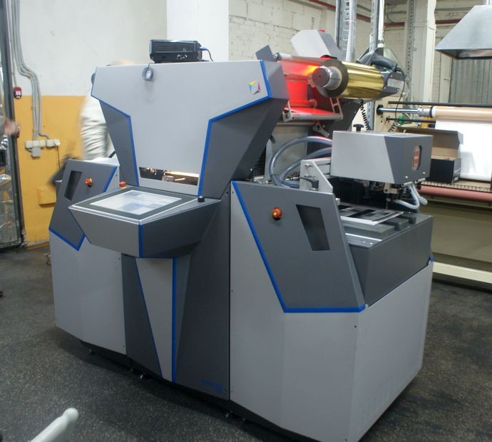 Цифровое тиснение фольгой: когда тираж не имеет значения