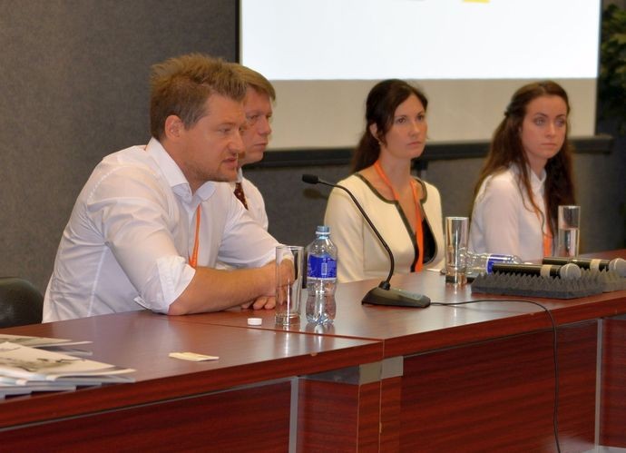 «Галилео Нанотех» предлагает отечественную самоклейку