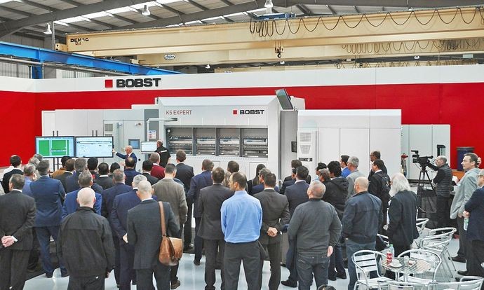 На Дне открытых дверей в Манчестере Bobst представила K5 Expert