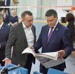 Губернатор Ямала запустил в «Северном издательстве» газетную машину отечественного производства