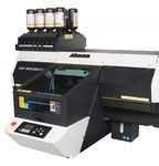 Mimaki покажет на FESPA 2017 настольный планшетный УФ-принтер семейства UJF-MkII EX 