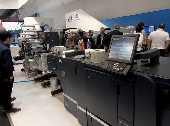 Konica Minolta на Labelexpo Europe 2017 представила ЦПМ для промышленной этикеточной печати 