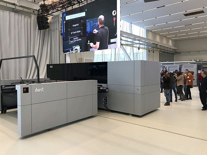 Durst выпустила широкоформатную платформу следующего поколения