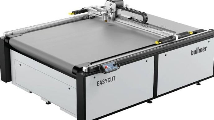 Bullmer покажет на FESPA 2018 три режущих плоттера линейки Premiucut