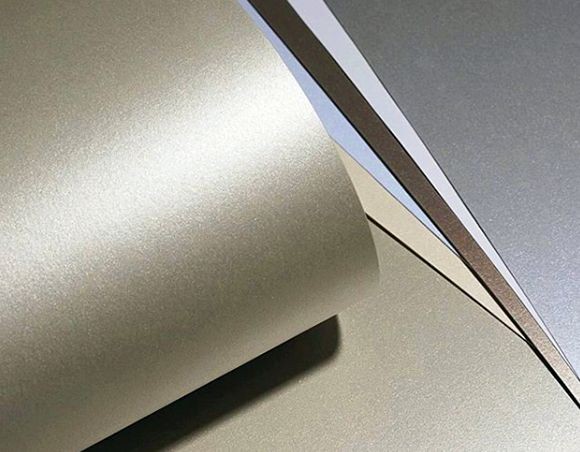 В «Европапир» появилась дизайнерская бумага Favini Glamour