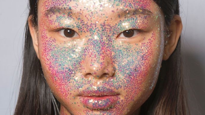 Ronald Britton выпустила первый в мире глиттер без содержания пластика