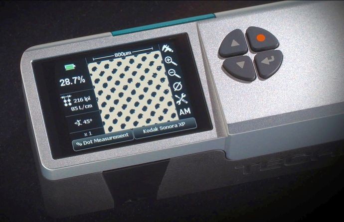 Techkon выпустила цифровой микроскоп SpectroPlate следующего поколения